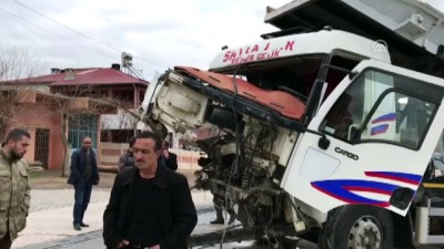 yuk treni - Hemzemin geçitte kaza: 1 yaralı - ELAZIĞ Videosu