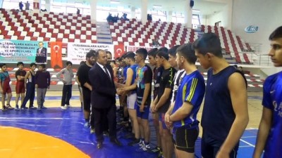 gures -  İran ve Ağrılı sporculardan Metmetçik'e anlamlı destek  Videosu