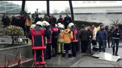 yuruyen merdiven - Metro istasyonunda 'yürüyen merdiven' kazası (1) - İSTANBUL Videosu