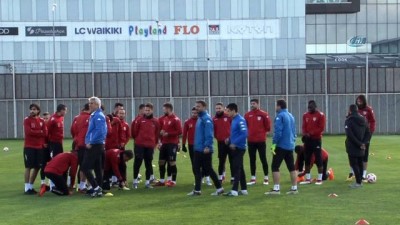 teknik direktor - Samsunspor'un yeni hocasından iddialı açıklamalar Videosu