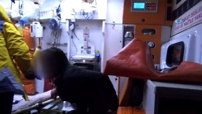 bulduk -  Sinir krizi geçiren genç kız, oturduğu evi yaktı Videosu