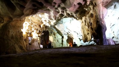 tatli su kaynaklari - 500 bin yıl öncesine ışık tutan mağara: Karain - ANTALYA  Videosu