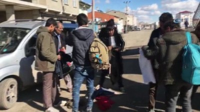kacak gocmen -  Horasan'da 121 kaçak göçmen yakalandı  Videosu