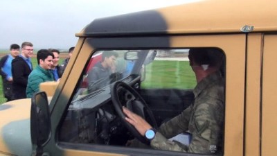 askeri arac -  Liseli gençlerden askerlere yoğun ilgi Videosu