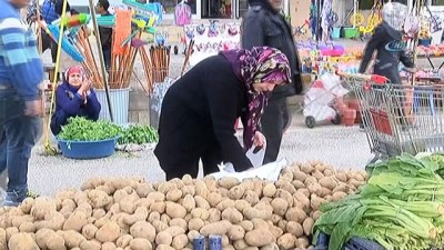 pazar esnafi -  Roketlerden kurtulan Reyhanlı'da hayat normale döndü  Videosu