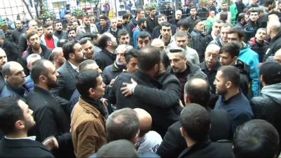 Zeytinburnu’nda öldürülen Faruk Döner son yolculuğuna uğurlandı