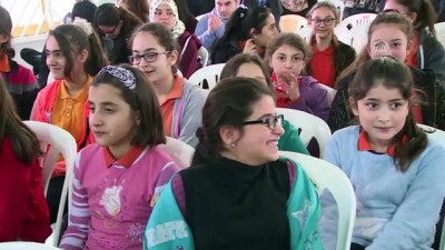 ogrencilik - Diyanet İşleri Başkanı Erbaş, Riyad Uluslararası Türk Okulu'nu ziyaret etti - RİYAD Videosu