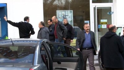 kar maskesi -  Kayseri'de banka soygunu: maskeli ve silahlı zanlı 68 bin TL ile kaçtı Videosu