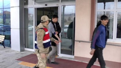 kacak - 42 kaçak göçmen yakalandı - ERZİNCAN  Videosu