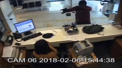 banka soygunu -  68 bin TL'lik silahlı banka soygunu kamerada  Videosu