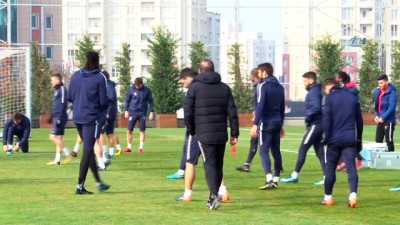 kirmizi kart - Abdullah Avcı: “Fenerbahçe karşısında kazanmak için oynayacağız”  Videosu
