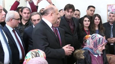 devlet memuru - Başbakan Yardımcısı Işık: 'Terör belasını defettikçe yatırım artacak' - HAKKARİ  Videosu