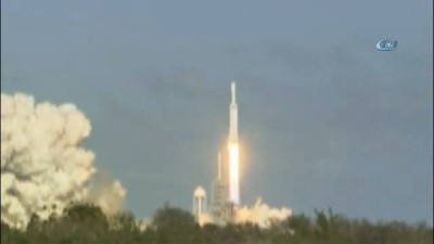 uzay yolculugu -  Falcon Heavy uzaya fırlatıldı  Videosu