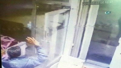  Konya'da akaryakıt istasyonunda pompalı tüfekli gasp kamerada