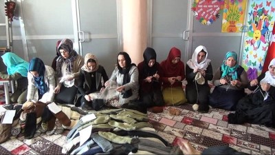 tandir ekmegi -  Şırnaklı kadınlar Mehmetçik için ördü Videosu