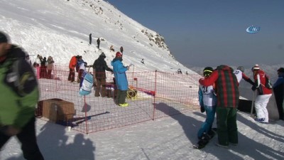 yaris - Yıldız'da snowboard yarışları başladı Videosu