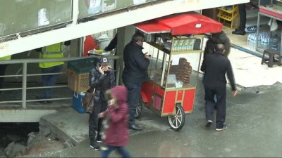  İstanbul’da sağanak yağış etkili oluyor 