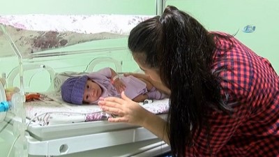 premature bebek -  Umut bebek hayata tutundu  Videosu
