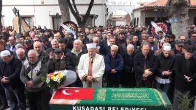 cenaze namazi -  Zihinsel engelli vatandaşı 5 bin kişi bando eşliğinde son yolculuğuna uğurladı  Videosu