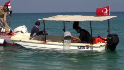 balik tutma - Antalya'da su alan balıkçı teknesindeki iki kişi kurtarıldı  Videosu