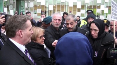 belediye meclisi - Türk gencinin bıçaklı saldırıda öldürülmesine tepki - LONDRA Videosu
