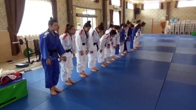 batin - Judo Büyük Kadınlar Milli Takımı Kazdağları’nda kamp yapıyor  Videosu