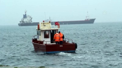 Kuru yük gemisindeki patlamada ölen personelin cenazesi gemiden alındı - SİNOP 