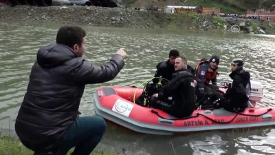 baraj golu - Baraj gölünde tekne battı - ARTVİN Videosu