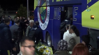 tezahur - Fenerbahçe Malatya’da Videosu