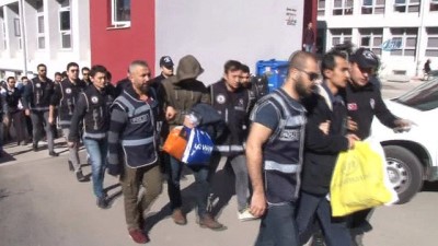 teror orgutu -  FETÖ üyelerine Bylock'tan 'etkinlik pişmanlıktan faydalanın' talimatı  Videosu