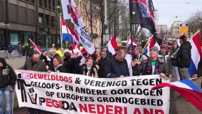 asiri sagci - Hollanda'da ırkçı PEGIDA yürüyüşü  - AMSTERDAM Videosu