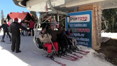 hafta sonu tatili - Ilgaz'da kayak keyfi sürüyor - KASTAMONU  Videosu