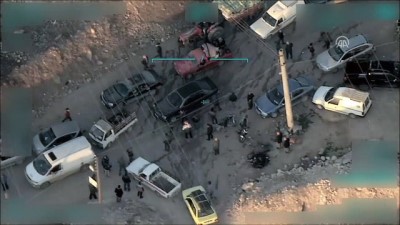 sivil kalkan - Afrin'den çıkmak isteyen sivilleri ateş edip durdurdular  Videosu