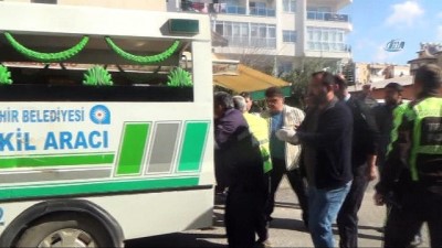 saglik ekibi -  Boşanma aşamasında eşine kurşun yağdırdı  Videosu