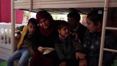 rehabilitasyon - Korunmaya muhtaç çocukların ŞEFKAT YUVALARI - Kız kardeşinin üç engelli çocuğuna koruyucu aile oldu - ŞIRNAK  Videosu