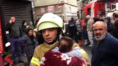 saglik ekibi - Fatih'te doğal gaz borusunda patlama - İSTANBUL  Videosu