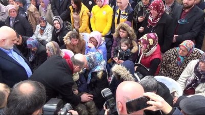 koy mezarligi -  Isparta şehidini son yolculuğuna uğurladı Videosu