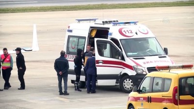 ambulans ucak - Arızalanan ambulans uçak Trabzon'a acil iniş yaptı (2)  Videosu