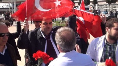 saglik calisanlari -  Taksim'de Tıp Bayramı gerginliği  Videosu