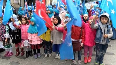 soykirim -  Beyoğlu'nda 700 kişi Doğu Türkistan için yürüdü  Videosu