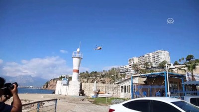 yat limani - Falezlerden düştüğü iddia edilen kişinin cesedine ulaşıldı - ANTALYA  Videosu