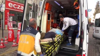 ocaklar -  İşçi servisi ile hafif ticari araç çarpıştı: 14 yaralı  Videosu