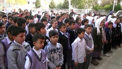 Öğrenciler Afrin şehidinin ailesini yalnız bırakmıyor - ADIYAMAN 
