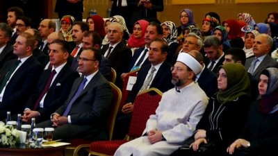 hurafe -  Başbakan Yıldırım: 'Yüce dinimiz İslam kıyamete kadar bütün hurafelerden, tahrifattan uzak tutulmalıdır' Videosu