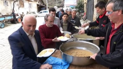 isaf -  Cuma namazı sonrası yemek ikramı  Videosu