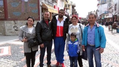 dersim -  Bülent Ersoy’u mest eden Salih, konservatuvardan atılmış  Videosu