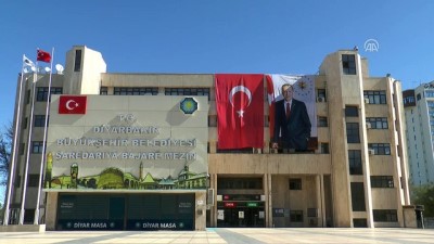 yabanci turist - Diyarbakır'da Cumhurbaşkanı Erdoğan heyecanı  Videosu