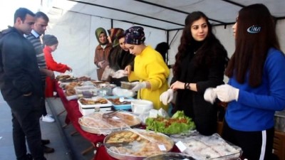 kermes -  Ev hanımları bu sefer Mehmetçik için hamur açtı Videosu