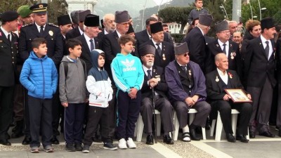 sivil toplum kurulusu - 18 Mart Şehitleri Anma Günü ve Çanakkale Deniz Zaferi'nin 103. yıl dönümü - MARMARİS Videosu