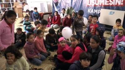 yetim cocuk -  Gaziantep’te Suriyeli yetim çocuklara yardım Videosu